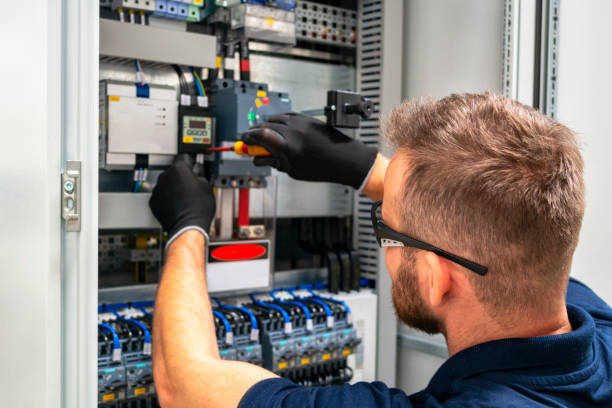 Best Local Electrician Companies  in Yelm, WA